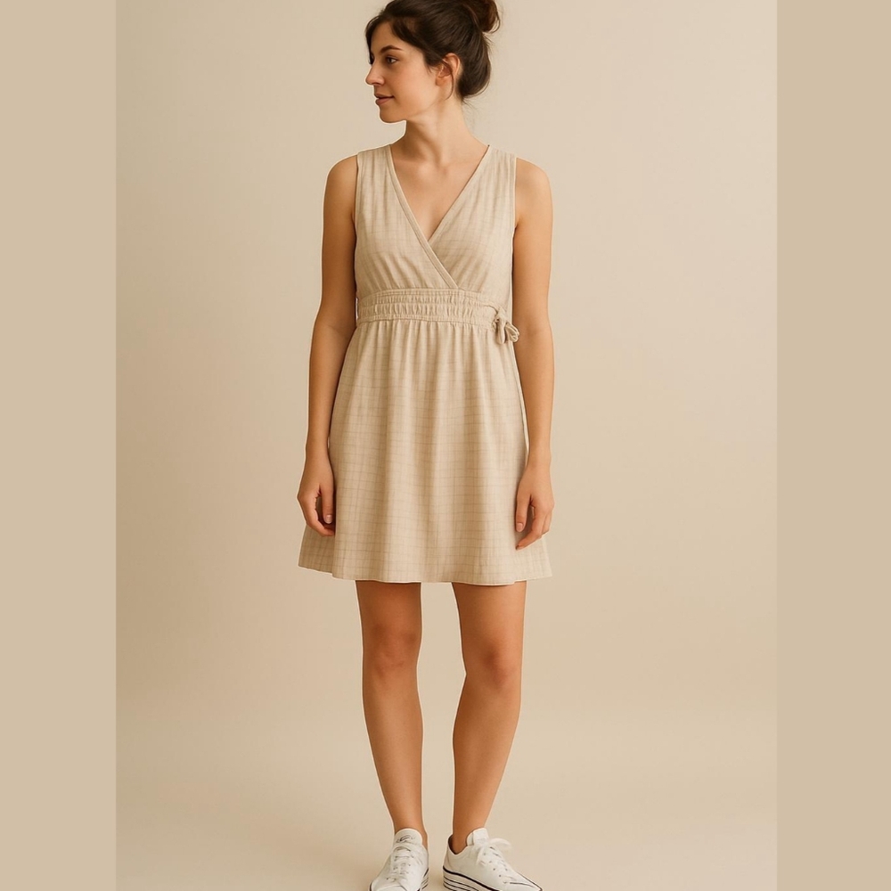 Converse Cream Plaid Dress Size L